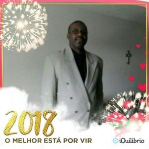 Meet your Posher, Emmanuel